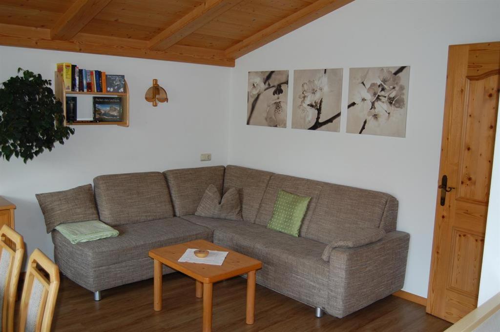 Haus Schreieck Klaudia Apartment Hofen Bagian luar foto
